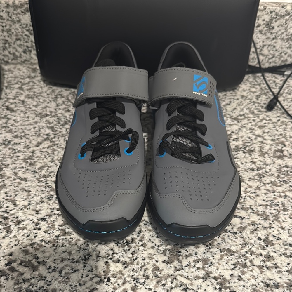 Sporty Gray and Blue Low-Top Sneakers
